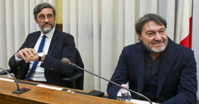 Copertina di Corsini (Rai): “Ranucci è parte lesa ma dovrà chiarire. Col metodo Report sarebbe già al gabbio”. Poi la smentita: “Non era un’intervista, travisato il mio pensiero”