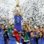 Copertina di La fine dell’epopea del calcio italiano: vent’anni fa, nel mezzo di Calciopoli, la Nazionale di Lippi diventava campione del mondo