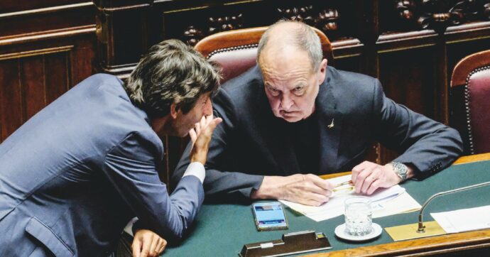 Legge elettorale, fumata nera: il “pizzino” di Romeo e l’avvertimento di La Russa