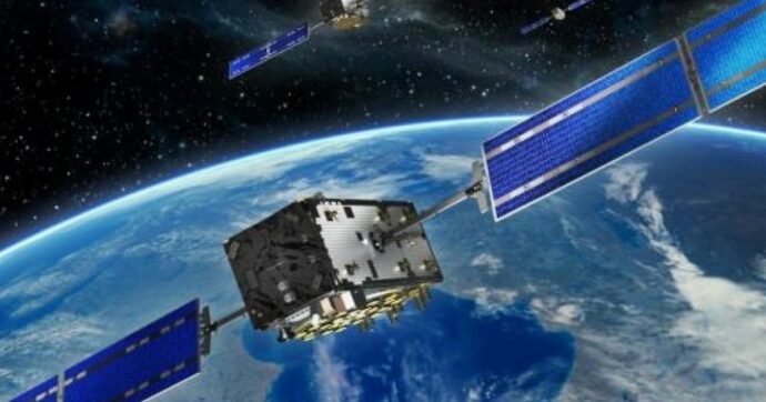 Armi nucleari nello spazio, un nanosatellite può scovarle in orbita: “Accuratezza fino al 99%”