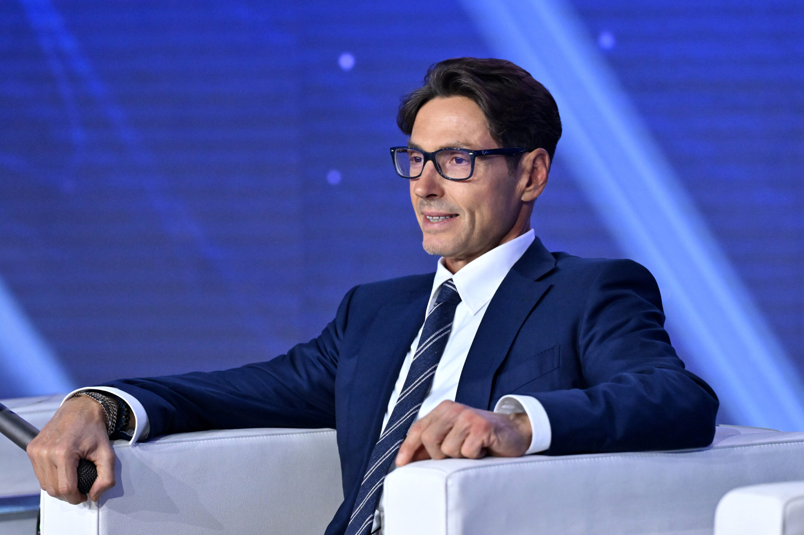 pier silvio berlusconi un veto su barbara d8217urso in rai quindi siccome non mi risulta lavori altrove vuol dire che io avrei messo un veto a prime netflix discovery la7 e su amadeus lavorer224 con noi in futuro da Ilfattoquotidiano.it pier silvio berlusconi un veto su barbara d8217urso in rai quindi siccome non mi risulta lavori altrove vuol dire che io avrei messo un veto a prime netflix discovery la7 e su amadeus lavorer224 con noi in futuro