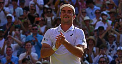 Copertina di Chi è Arthur Fery, il britannico che da wild card sogna la finale a Wimbledon: il padre presidente nel calcio, la mamma tennista e la casa accanto all’All England Club