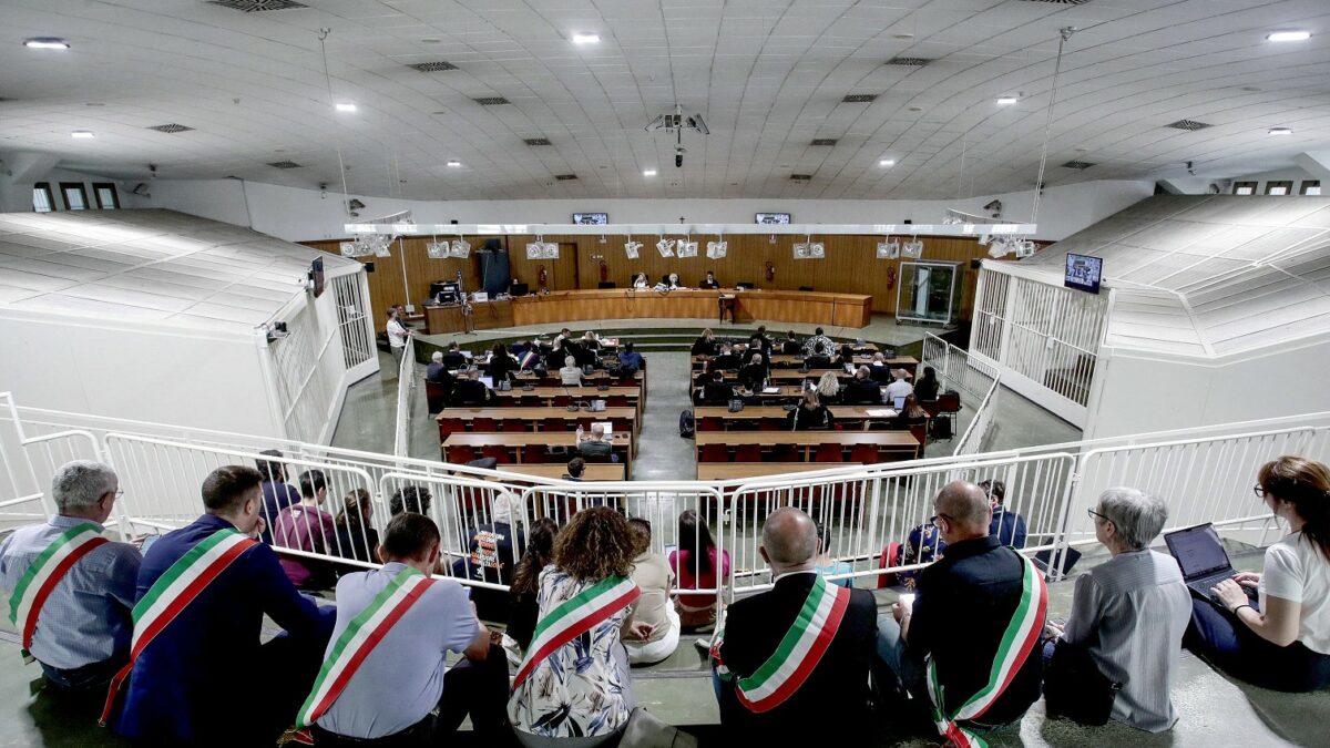 hydra lo zibaldone criminale del pentito scarface e l8217alba del consorzio due gruppi quattro teste ecco l8217unione di mafie da Ilfattoquotidiano.it hydra lo zibaldone criminale del pentito scarface e l8217alba del consorzio due gruppi quattro teste ecco l8217unione di mafie