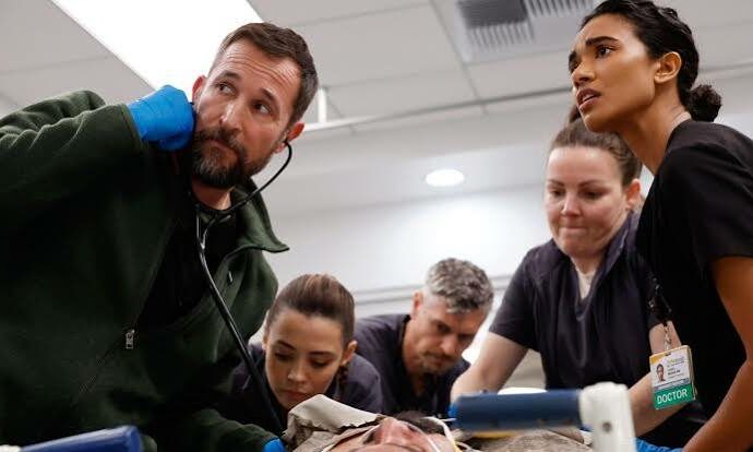 The Pitt e Hacks sbancano le nomination per gli Emmy Awards 2026: in lizza anche The Bear e The Gilded Age, ecco tutte le serie in corsa per la statuetta