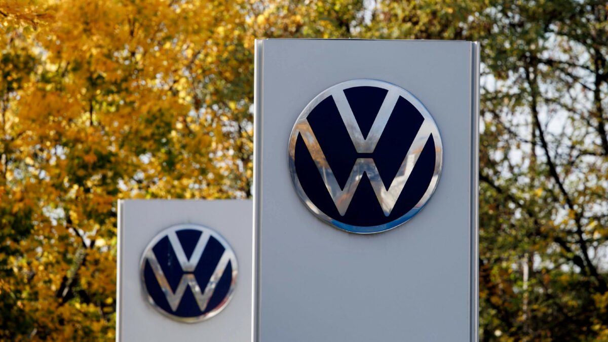 la crisi morde volkswagen disdetti dieci contratti collettivi a rischio accordi su indennit224 ferie e orario di lavoro da Ilfattoquotidiano.it la crisi morde volkswagen disdetti dieci contratti collettivi a rischio accordi su indennit224 ferie e orario di lavoro
