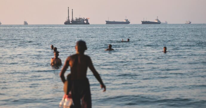 Big Oil festeggia con la guerra: utili triplicati da aprile a giugno