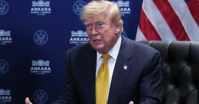 Nuovi raid Usa sull’Iran, Teheran risponde attaccando Kuwait, Qatar e Bahrein. Trump: “La situazione peggiorerà”