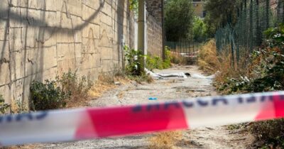 Copertina di Palermo, obeso cade sul cognato durante una lite: 48enne muore. Indagini per stabilire se decesso per schiacciamento o malore