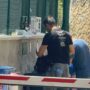 Copertina di Uccise la madre, uscì a mangiare una pizza e poi chiamò i soccorsi: la confessione del 20enne. Ignoto il movente