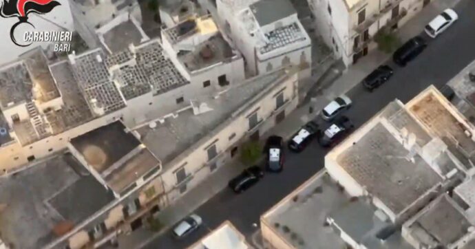 Assalti ai portavalori, arrestata la banda di Cerignola (Foggia): indagato anche l’ex sindaco-medico
