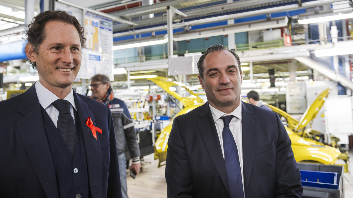 stellantis mirafiori ferma ancora il reparto carrozzerie sindacati elkann e filosa responsabili del declino continuo da Ilfattoquotidiano.it stellantis mirafiori ferma ancora il reparto carrozzerie sindacati elkann e filosa responsabili del declino continuo