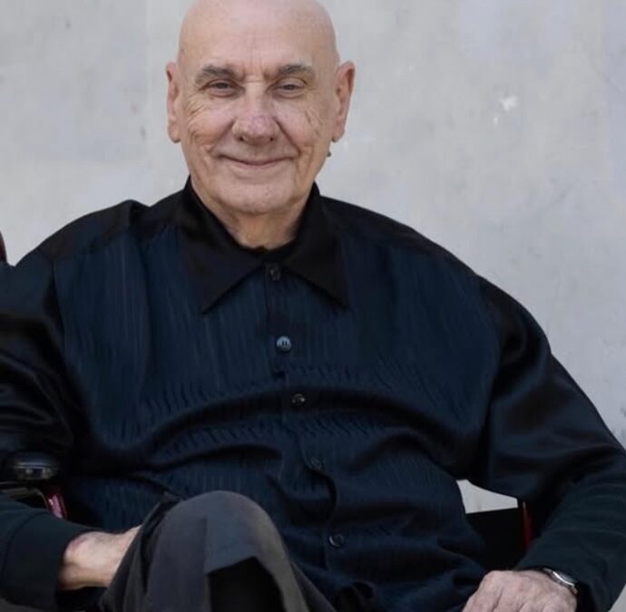 “In pubblico ho sempre più bisogno di usare una sedia a rotelle ma sto solo scroccando un passaggio. Non sono malato, né mi sto arrendendo. Continuerò a spaccare finché non creperò”: le parole di Bill Ward dei Black Sabbath