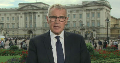 Copertina di È morto Dermot Murnaghan, il volto storico del giornalismo televisivo britannico aveva un tumore alla prostata in stadio avanzato