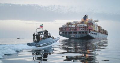 Copertina di Hormuz e investimenti: nel Golfo nuove soluzioni