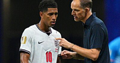 Copertina di “Lui non sa cosa significa. Non si vince ogni partita facendo girare la palla e con mille passaggi, a volte devi vincere sporco”: Bellingham contro Tuchel, scoppia il caso nell’Inghilterra