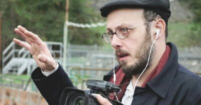 Copertina di Il giornalista Manuele Bonaccorsi: “Sono stato nel b&b ma non ci fu alcuno scambio di favori tra Valter e Report”