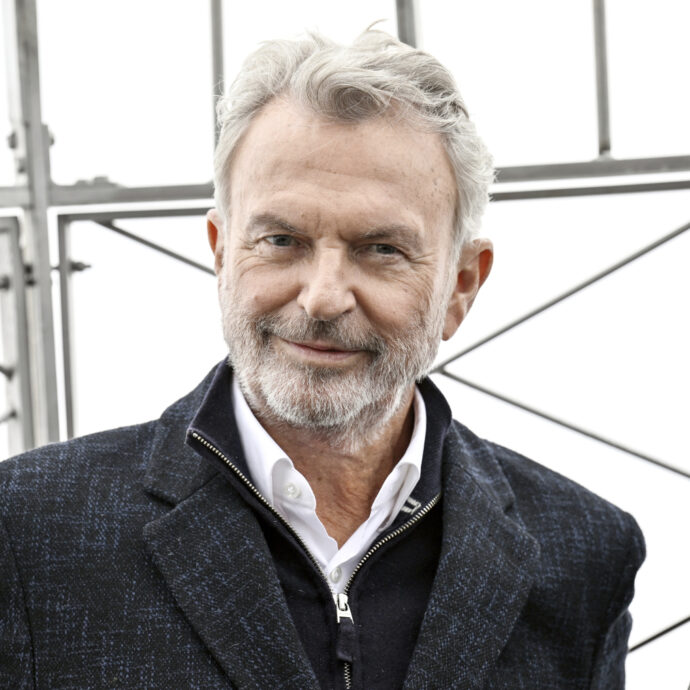 È morto Sam Neill, l’indimenticabile dottor Alan Grant del kolossal “Jurassic Park”. Nel 2023 era “in fin di vita” a causa di un linfoma non Hodgkin al terzo stadio
