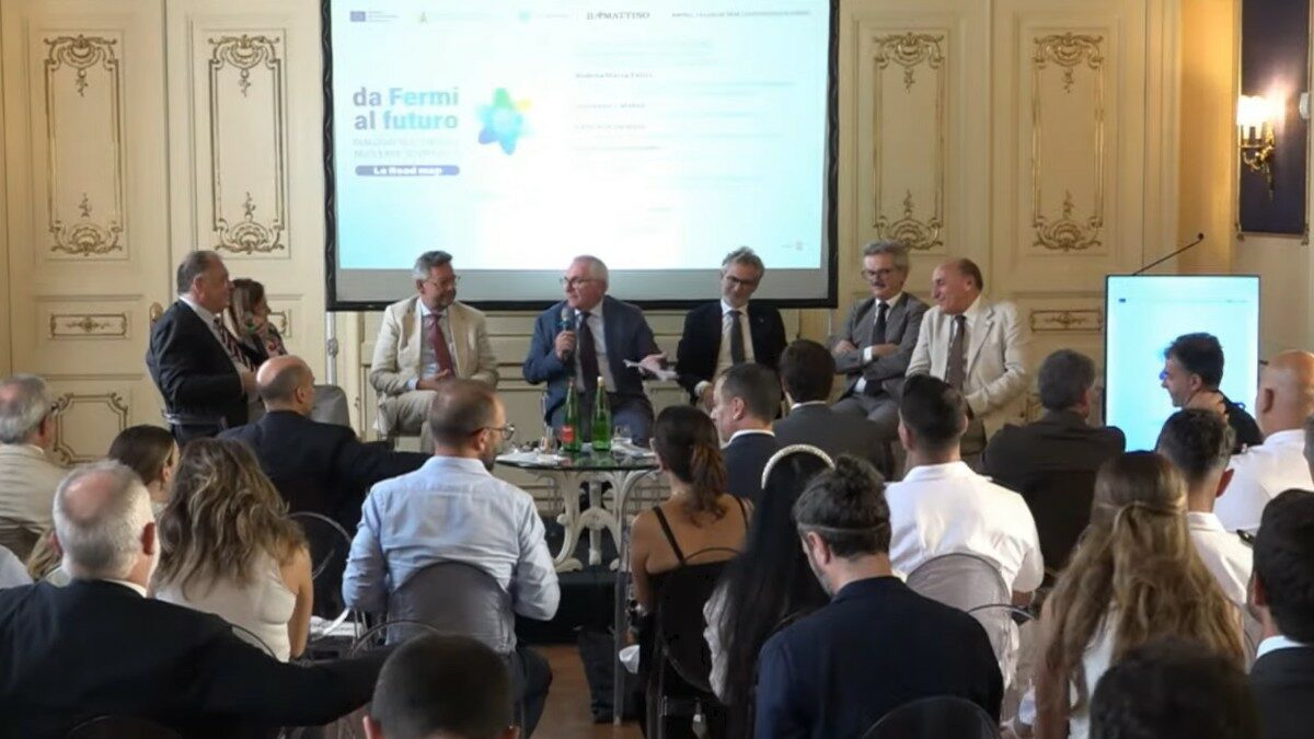 a napoli si parla di nucleare ma 232 affare per uomini una donna su 10 relatori battute sulle cosce della parietti e sull8217organizzatrice bellissima da Ilfattoquotidiano.it a napoli si parla di nucleare ma 232 affare per uomini una donna su 10 relatori battute sulle cosce della parietti e sull8217organizzatrice bellissima