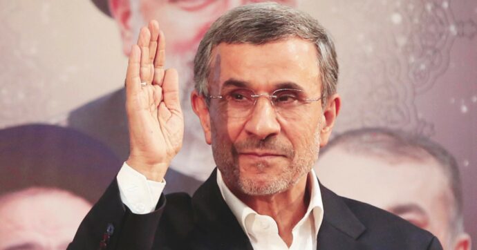 “Il Mossad  reclutò Ahmadinejad e andò male”