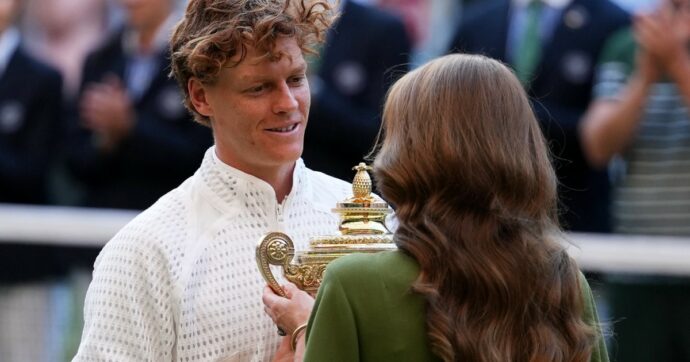 “Non è stato facile…. Non so mai bene quale sia il limite. Ho chiesto ai bambini se giocano a tennis”: Sinner e l’incontro con la famiglia reale a Wimbledon