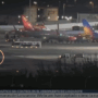 Copertina di Un pneumatico si stacca da un aereo Ryanair sulla pista di Lanzarote: il video della webcam dell’aeroporto