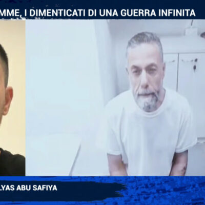 Copertina di “Israele usa torture che non si vedono nemmeno nei film horror”. La testimonianza esclusiva del figlio del medico palestinese Abu Safiya a La7