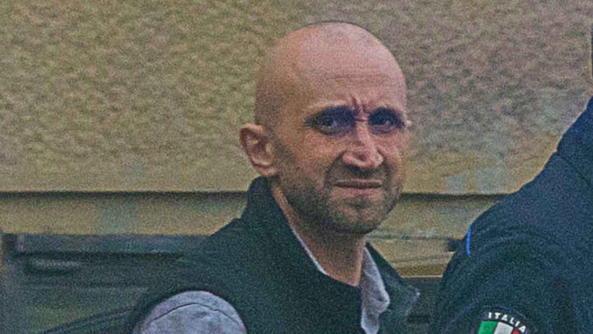 inchiesta curve l8217ex capo ultras lucci chiede di patteggiare 8 anni da Ilfattoquotidiano.it inchiesta curve l8217ex capo ultras lucci chiede di patteggiare 8 anni