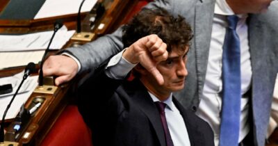 Copertina di Nomi prestampati  e capilista bloccati: l’emendamento  “truffa” di Bignami