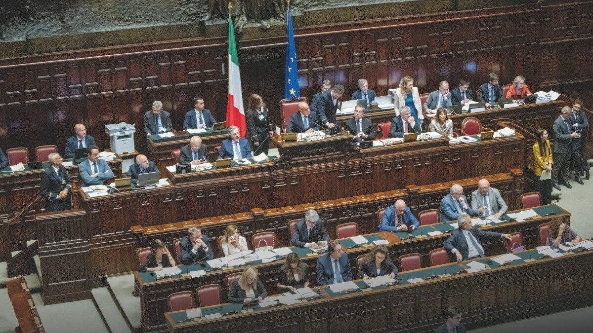 il testo unico delle imposte sui redditi 232 stato corretto due volte in due giorni semplici refusi da Ilfattoquotidiano.it il testo unico delle imposte sui redditi 232 stato corretto due volte in due giorni semplici refusi