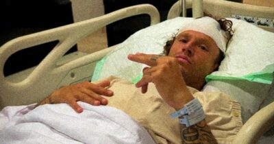 Copertina di “Alcune ferite erano così profonde che si vedeva il cranio e c’erano ancora piccoli pezzi di barriera corallina incastrati all’interno”: il racconto choc del surfista Rudy Ghiara