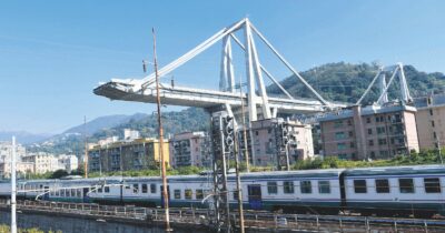 Copertina di Morandi, Aspi chiede scusa il giorno prima del verdetto. Oggi a Genova il giudizio per il crollo del Ponte che provocò 43 vittime