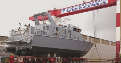 Copertina di Cantieri Navali, interessi e spie: guerra tra bande sullo sfondo della bomba a Ranucci (e dei servizi di Report)