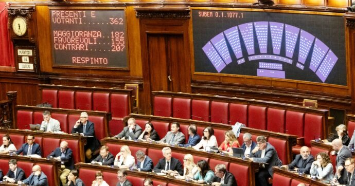 Col no alle preferenze trionfa l’autoconservazione dei politici. E avremo nuovi astenuti