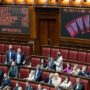 Copertina di Il sì della Camera ai cocci del Melonellum: c’è anche la norma per favorire Renzi&C.
