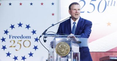 Copertina di L’arrivo in megayatcht dell’ambasciatore Usa a Pescara e una certa idea dello Stato: ho una domanda