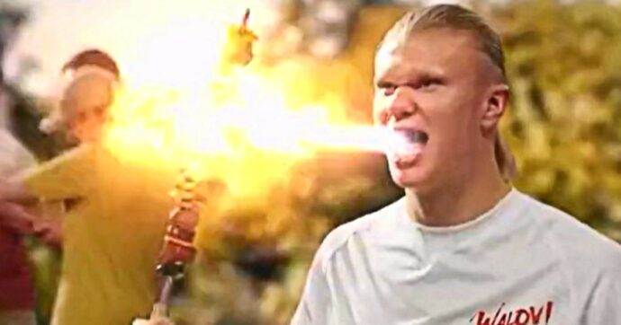 Haaland sputa fuoco in uno spot diventato virale: la storia della bevanda cinese nata quasi 200 anni fa