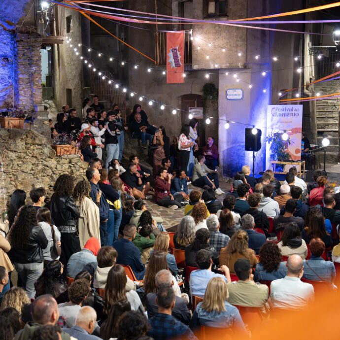“Al peggio non c’è mai fine”, in Calabria torna la quarta edizione il Festival del Lamento. Tra gli ospiti Marco Cappato e Yoko Yamada