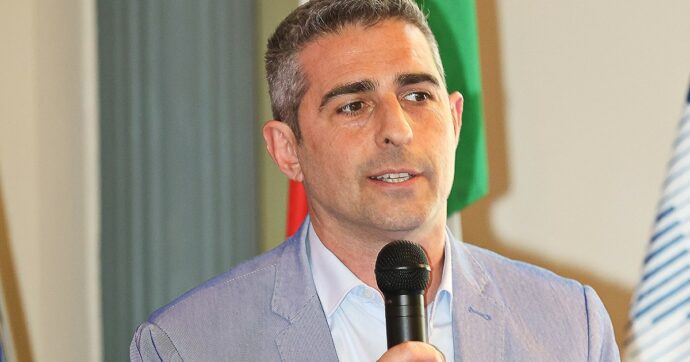 Assolti l’ex primo cittadino di Parma Pizzarotti e l’ex dg del Regio Meo. “Il fatto non sussiste”