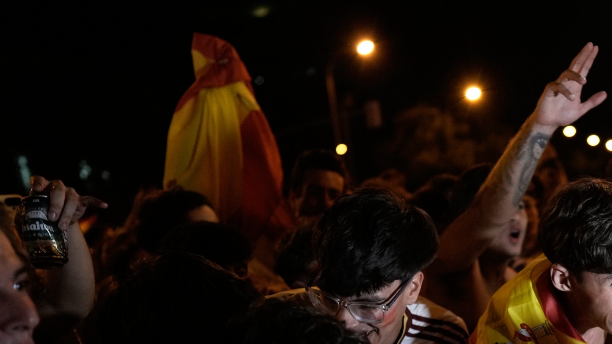 mondiali in spagna 13enne muore schiacciato dal crollo di una fontana durante la festa da Ilfattoquotidiano.it mondiali in spagna 13enne muore schiacciato dal crollo di una fontana durante la festa