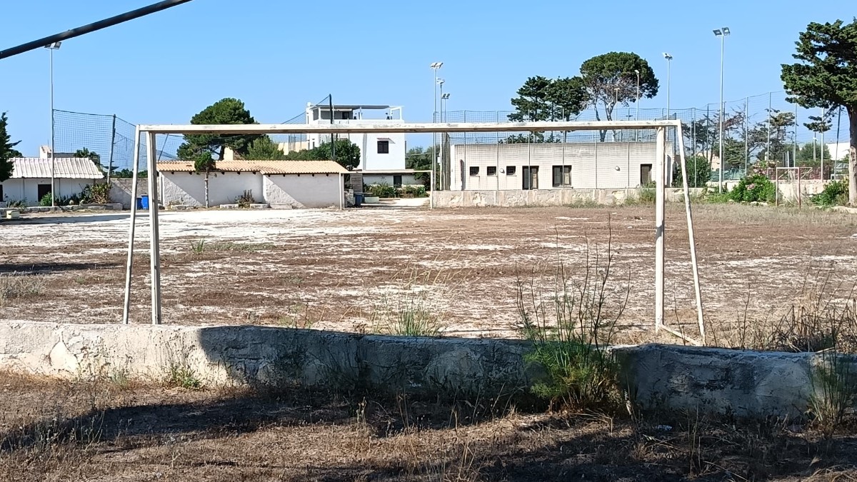 se non c8217232 pi249 un posto per giocare a calcio8230 a roma si pu242 fare la mappa dei campi perduti da Ilfattoquotidiano.it se non c8217232 pi249 un posto per giocare a calcio8230 a roma si pu242 fare la mappa dei campi perduti
