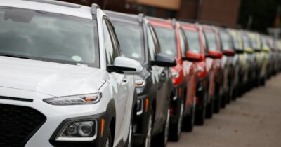 Copertina di Auto Europa, mercato di giugno a +13%. Elettriche +52% e marchi cinesi in forte crescita