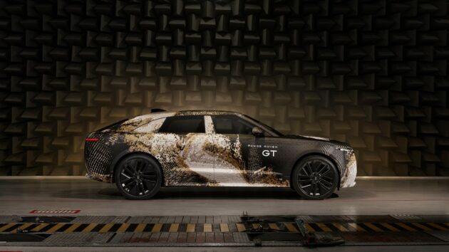 Range Rover, la famiglia cresce. Arriva la nuova GT elettrica con anima da viaggiatrice