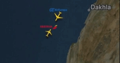 Copertina di Scontro frontale sfiorato tra due aerei in volo sull’Atlantico a 11mila metri: Airbus e Boeing salvati dal sistema anticollisione, scatta l’allarme di massima sicurezza