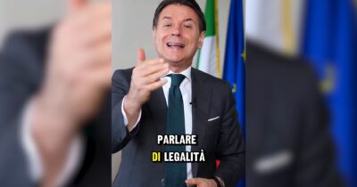 Copertina di “Meloni e FdI la smettano di dire che si ispirano a Borsellino”: l’attacco di Conte sul caso Delmastro