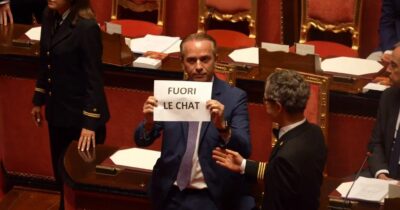 Copertina di Dicono di essere contro la mafia, poi si oppongono al sequestro delle chat tra il deputato Fdi e Caroccia. Conte: “Smettano di dire che si ispirano a Borsellino”