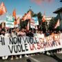 Copertina di Vertenza Acca, la battaglia dei 95 lavoratori della logistica che sfidano la filiera dello sfruttamento nel sistema del pronto moda a Prato