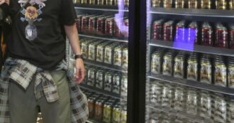Copertina di Energy drink, boom in Italia tra bambini e adolescenti: “Contengono mix di sostanze non sicure per chi è in pieno sviluppo”