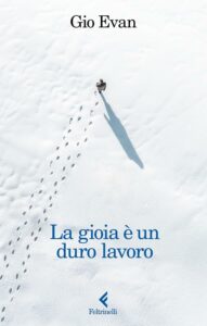 Dal dramma di Simenon al “vecchio delle cose rotte”: i libri dell’estate per viaggiare o staccare dalla quotidianità