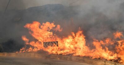 Copertina di Gli incendi continuano a bruciare l’Agrigentino: evacuate cento persone dal centro di Santo Stefano Quisquina