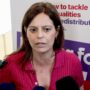 Copertina di Licenziò 2 assistenti, Ilaria Salis condannata